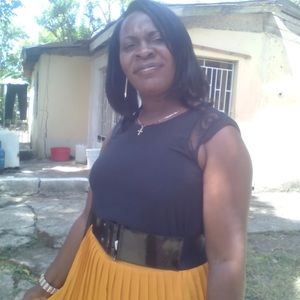 Meet your Posher, Mitzie